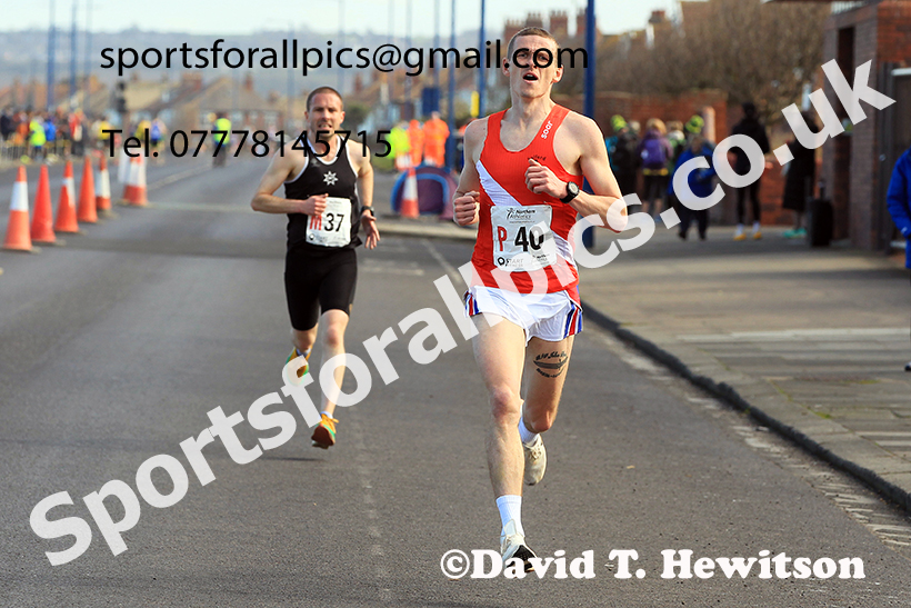 Senior mens Northern 12 Stage Road Relay, 2025 Northern 12 and 6 Stage Road Relays and Junior 5k, Redcar. Photo: David T. Hewitson/Sports for All Pics